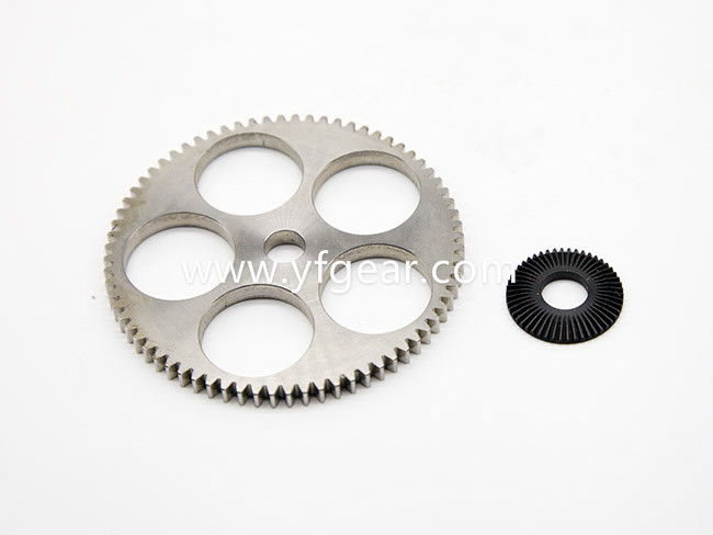 Precision spur gear